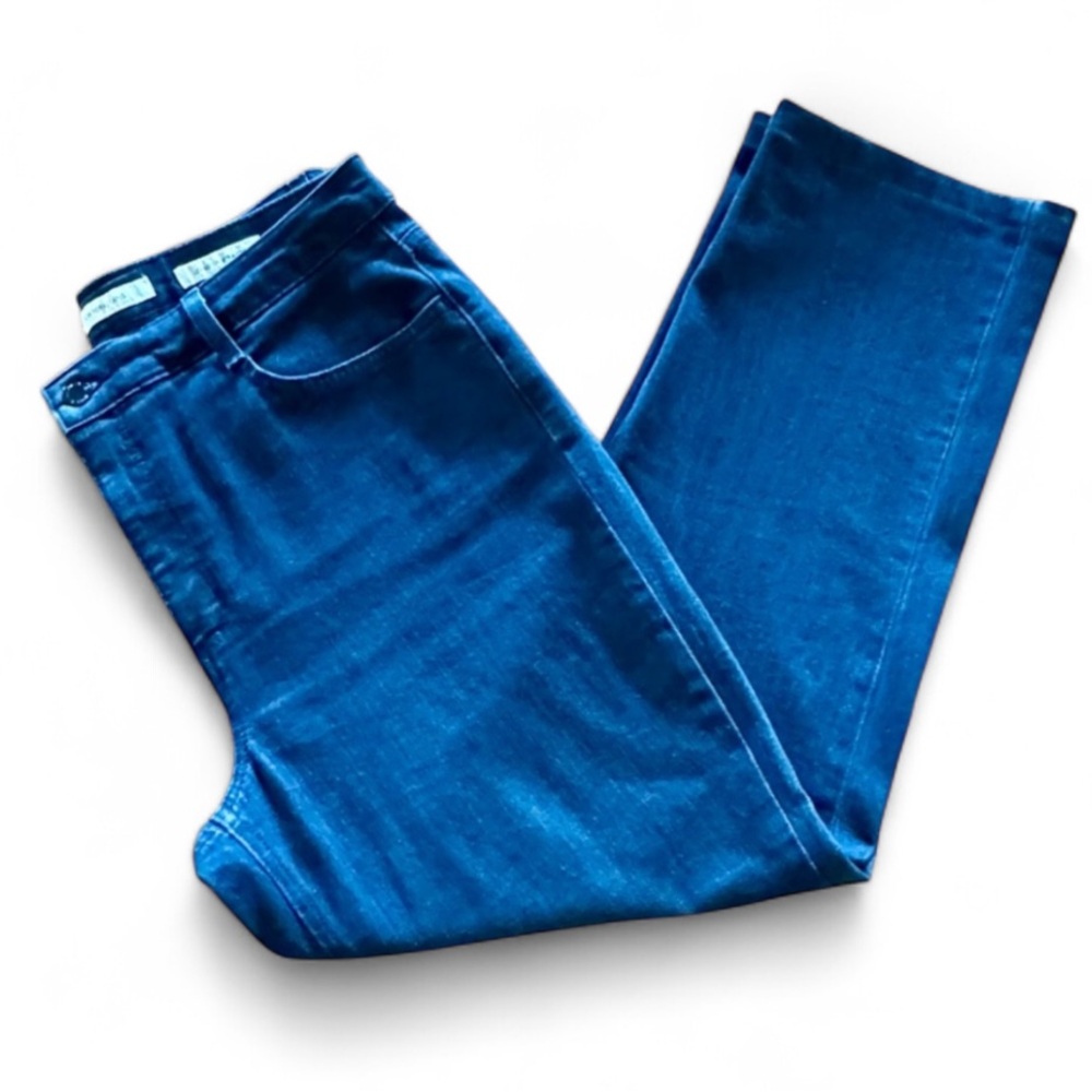 Jones New York Sz 14 27" Inseam Lexington
Straight Dark Blue Embellished Jeans